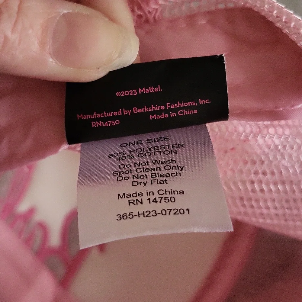 Barbie Hat 🩷 - Picture 8 of 8